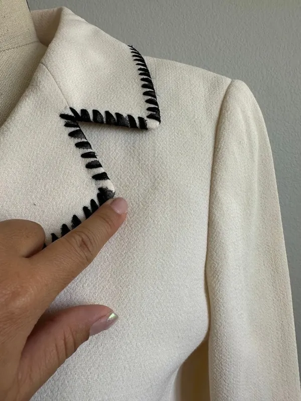 Tahari Womens Wool Blazer Cream Black Contrast Stitch Size 4 Vintage - Image 5