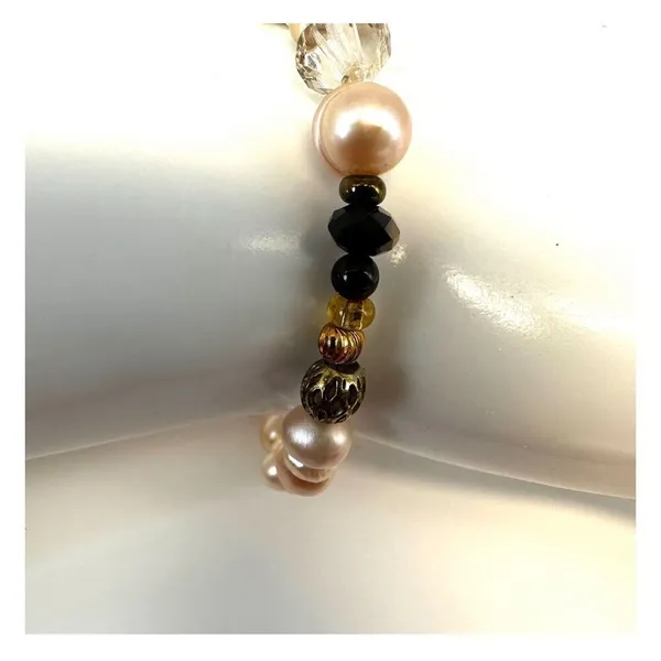 Pearl beaded stretchy bracelet - Image 6
