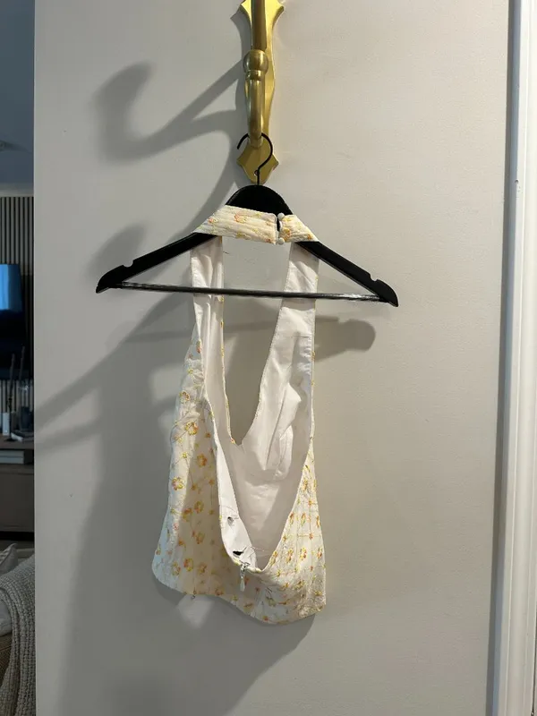 MISTRESS ROCKS Floral Embroidered Halter Top in Yellow Size Small - Image 7