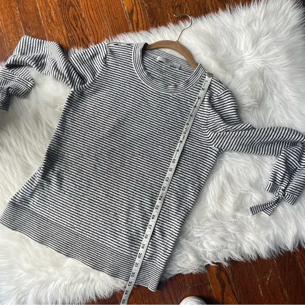 LOFT Black & White Stripe Sweater - Image 7