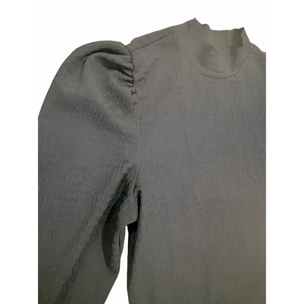 Jaclyn Smith Women’s Black Long Sleeve Pullover Top Textured Size M - Image 2