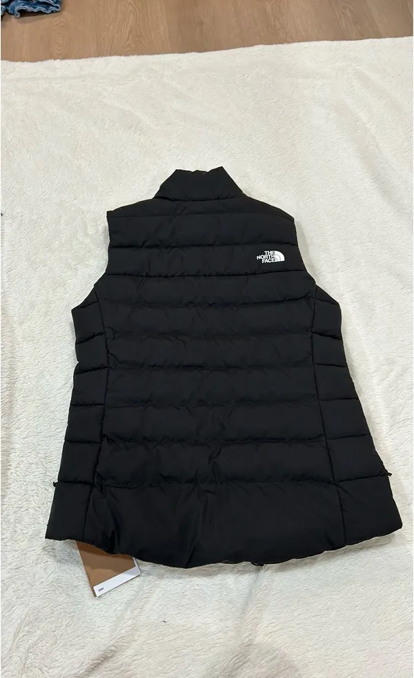Patagonia Womens Sweater Vest - Image 4