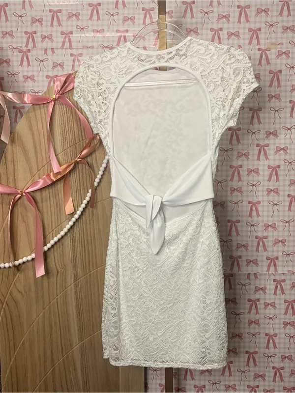 Lucy in the Sky White Floral Lace Cap-Sleeve Mini Shift Dress Bridal Wedding S - Image 2