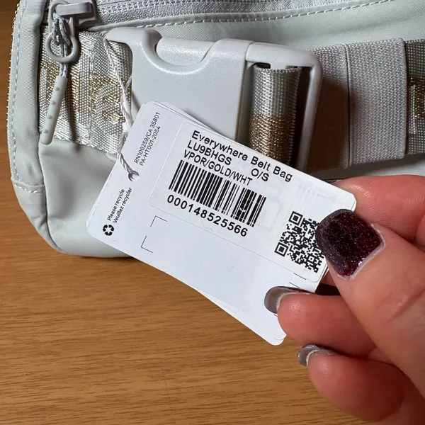 Lululemon Everywhere Belt Bag - Image 3