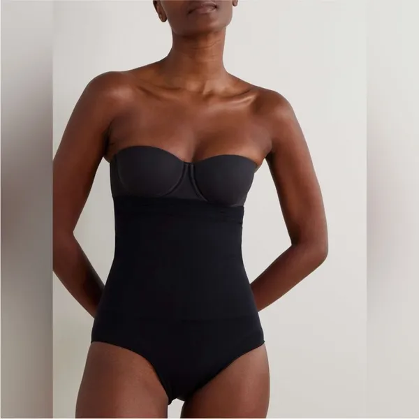 Skims core control high waisted‎ brief with straps new size XL - Image 7