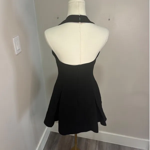 ASTR The Label Black Halter Mini Dress Square Neck A-Line Pleated Small - Image 8