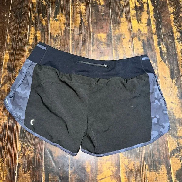 Zyia blue black camo athletic runner workout 2x shorts - Image 2