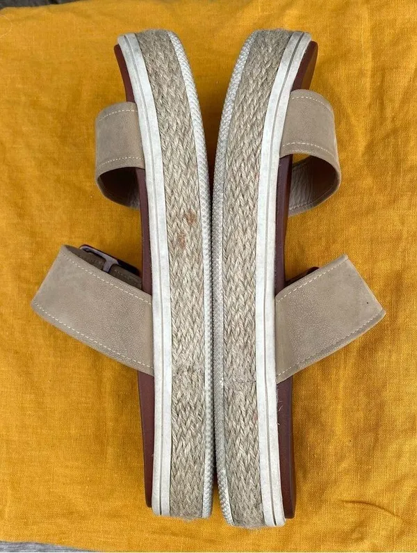 MIA Two Strap Tan Espadrille Platform Sandal Size 9.5 - Image 5