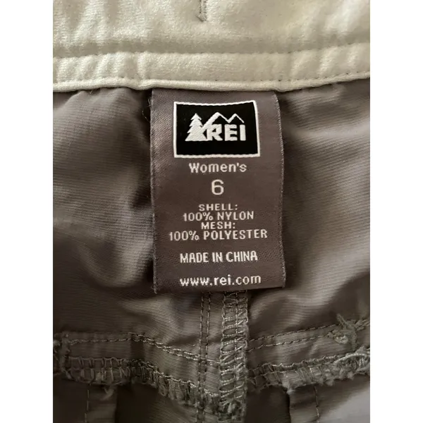 REI Women's Gray Nylon Cargo Hiking Utility Shorts size 6 - Image 6