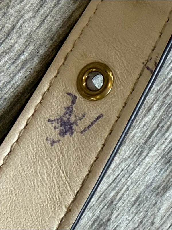 Coach Soft Pebbled Leather
Camera Bag CC386 Chalk Cream - Image 6