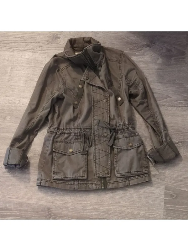 Hollister green jacket size small - Image 2