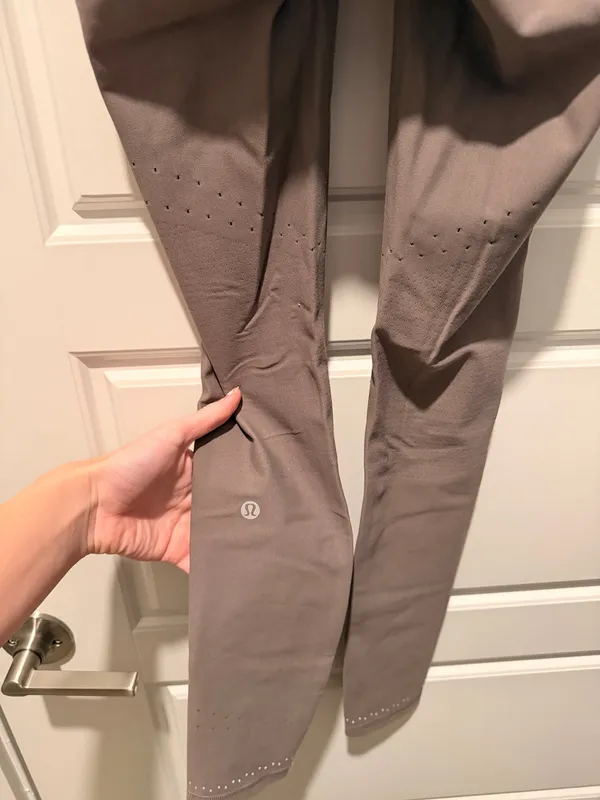 Lululemon leggings  - Image 6