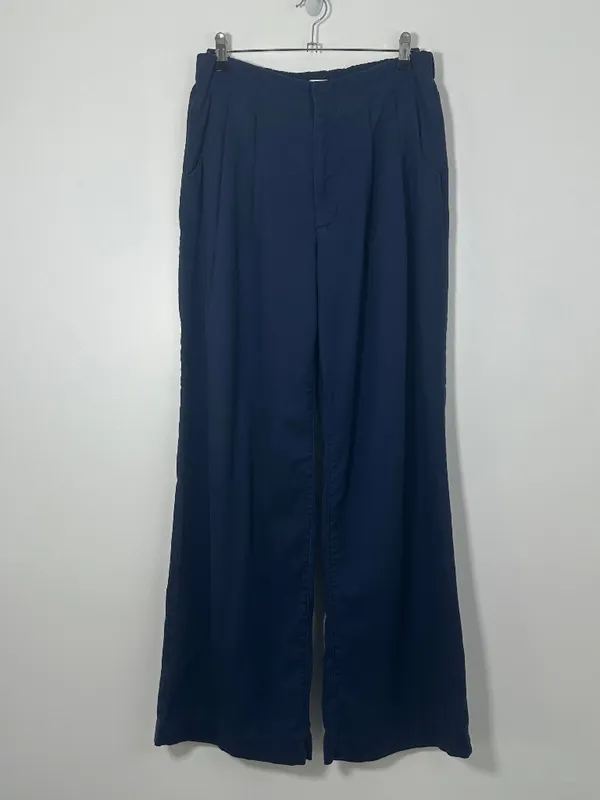 Wonderly Women's Size 10 Pleat Front Wide Leg Pants Navy Blue Office Work Casual - Image 2