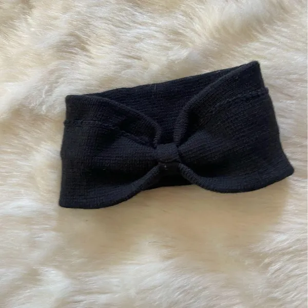 Solid Black Knotted Winter Headband - Image 3
