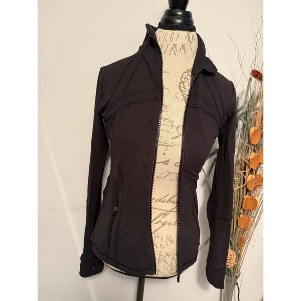 Lululemon Define Jacket Black missing Zip Yoga‎ Track Jacket Womens Size 8 flaw - Image 3