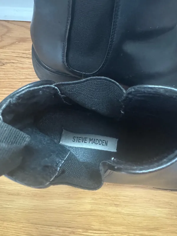 Steve Madden Boots Leather Chelsea - Image 2