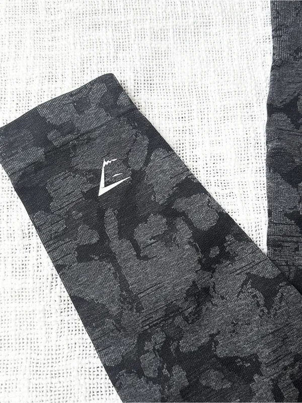Gymshark Adapt Camo Seamless High Rise Leggings 🎧 Size Measured - Image 5