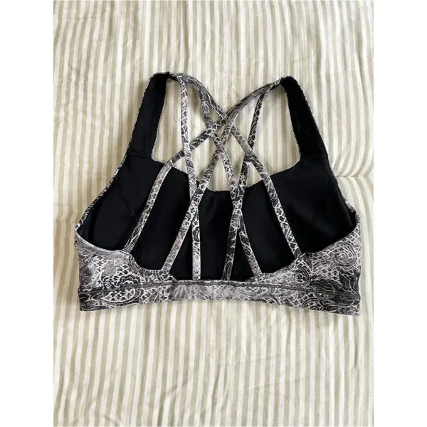 Lululemon Free To Be Serene Bra Size 8 Serigraph Starlight Black Multi - Image 6
