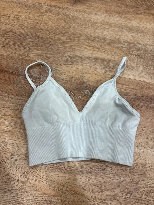 Light Grey Alo Yoga Ribbed Sports Bra - Image 4