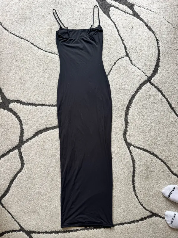 SKIMS Fits Everybody Long Slipdress - Image 6