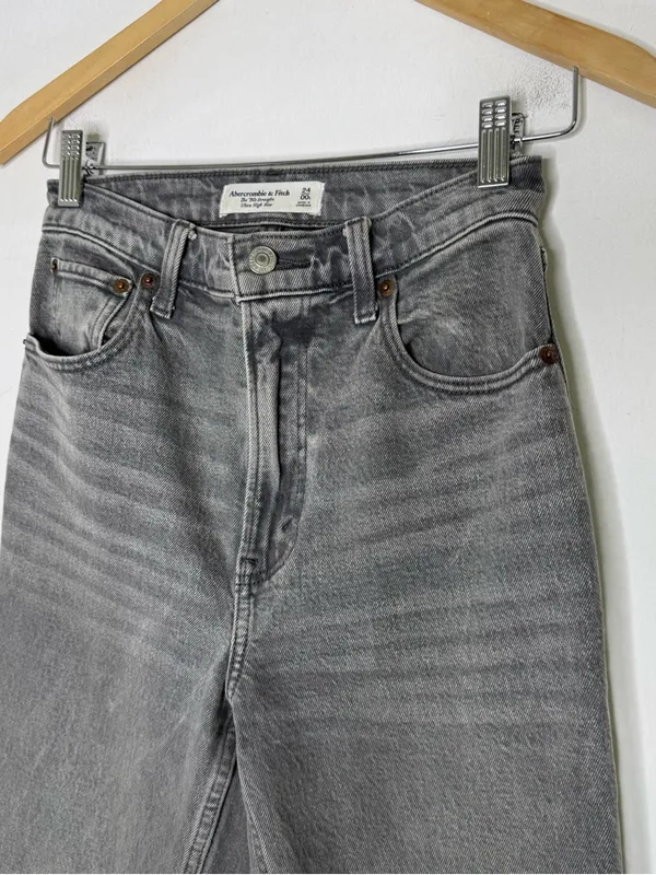 Abercrombie & Fitch 90s Straight Jeans 24 / 00 Gray Ultra High Rise - Image 3