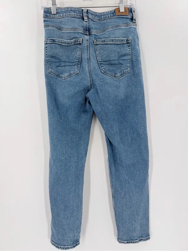 American Eagle Strigid Distressed Mom Denim Jean - Image 4