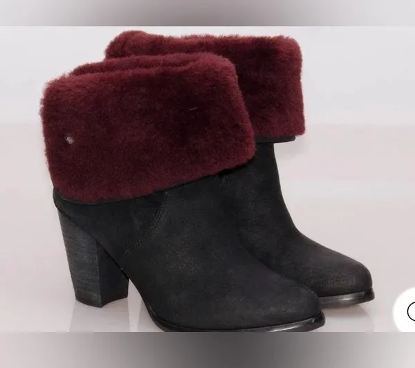 UGG Layna Women's Shearling Foldable Cuff Black Nubuck Boot 2-Wear Styles! 9 - Image 2
