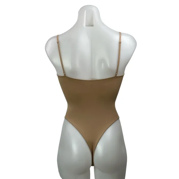 SKIMS Brown Tan Sleeveless Cami Camisole Seamless Sculpt Thong Bodysuit Size XS - Image 3