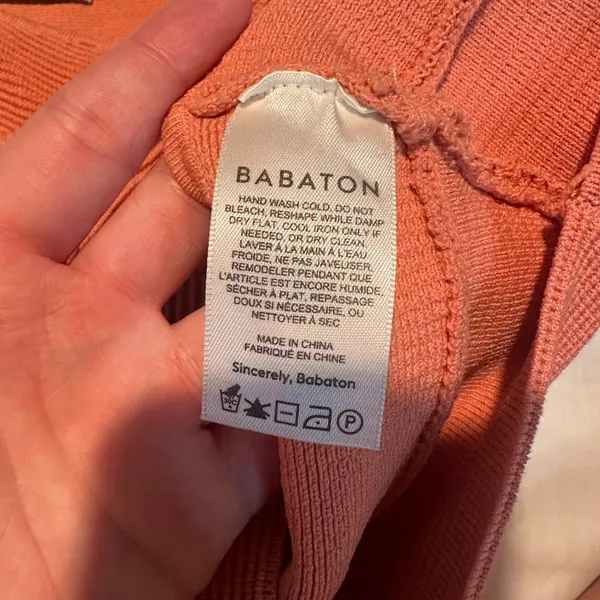 Aritzia Babaton Sculpt Knit Crop Tank - Image 5
