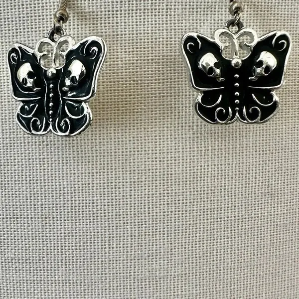 Goth Butterfly Skull Enamel Earrings Black - Image 2