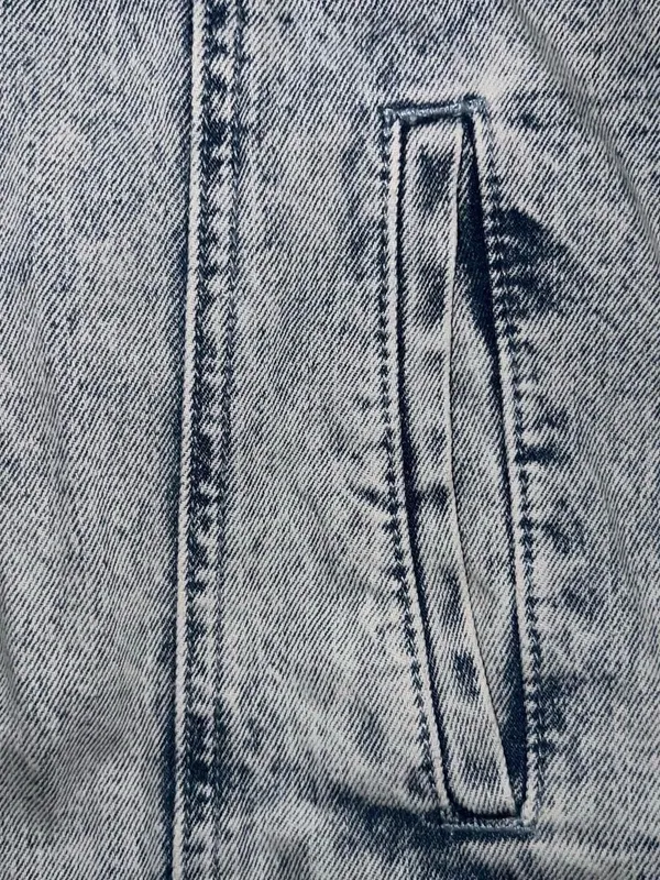 Forever 21 blue denim jacket. - Image 7