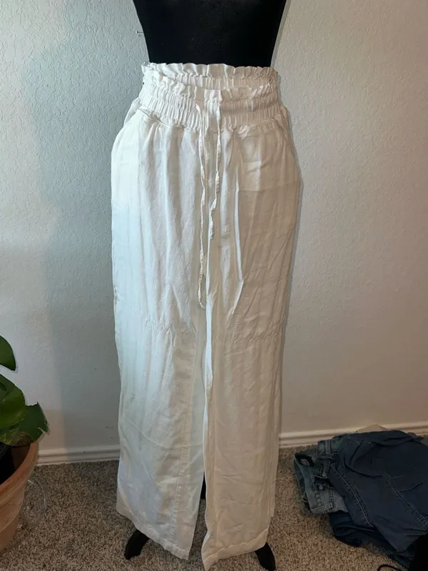 Happily Grey White Paperbag Waist Drawstring Wide-Leg Linen-Blend Pants - Image 5
