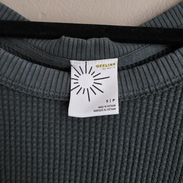 OFFLINE By Aerie Wow! Waffle Knit Oversized Long Sleeve Size S Tshirt Dark Green - Image 5