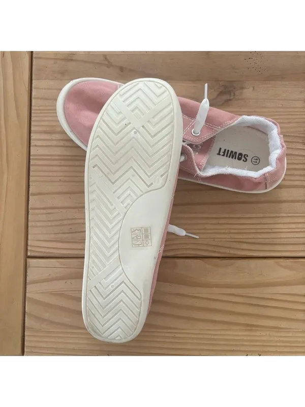 Versatile Pink and White Sneakers with Classic Design Size 11 - Image 5