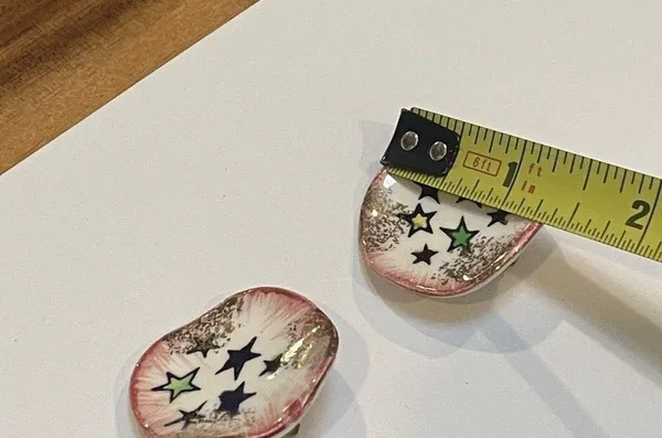 Handcrafted Ceramic Hand-painted White / Pink Clip-on Clip On Earrings - Image 2