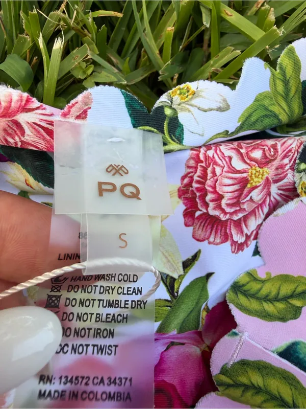 PQ Swim Reversible Scalloped Floral Bikini Bottoms Pink White Size S NWT $84 - Image 6