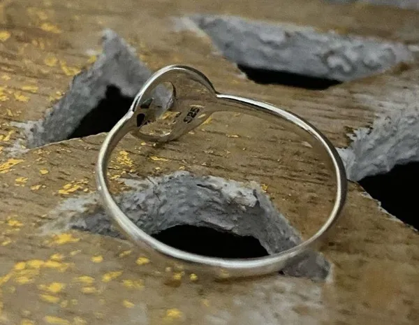 Moon and Star Solid Sterling Silver Ring Size 7,8,9 - Image 2