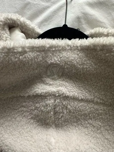 Lululemon Scuba Oversized Half-Zip Fleece Hoodie - Image 3