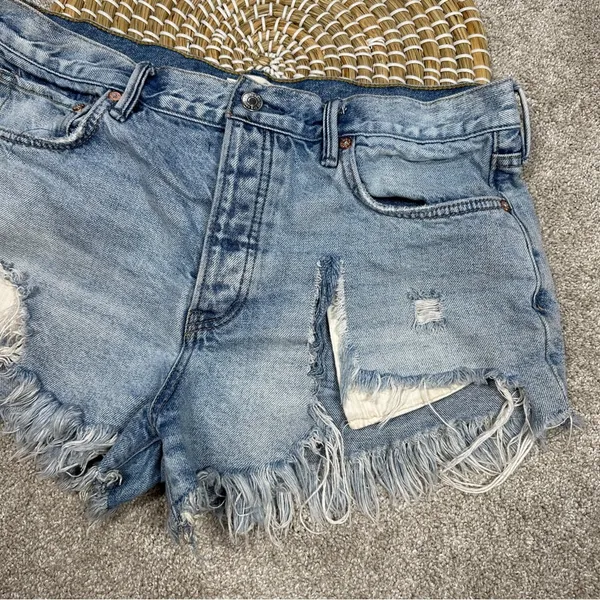 Free People We The Free Jean Mini Short Distressed Cut Off Button Fly Size 30 - Image 4