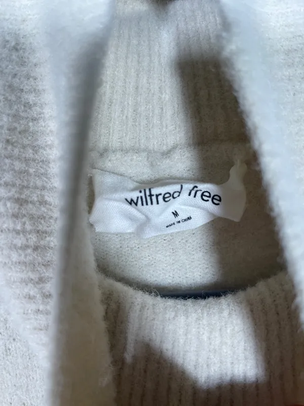 Wilfred Free Aritzia Womens Cream Soft Half Knit Turtleneck Sweater Medium - Image 3