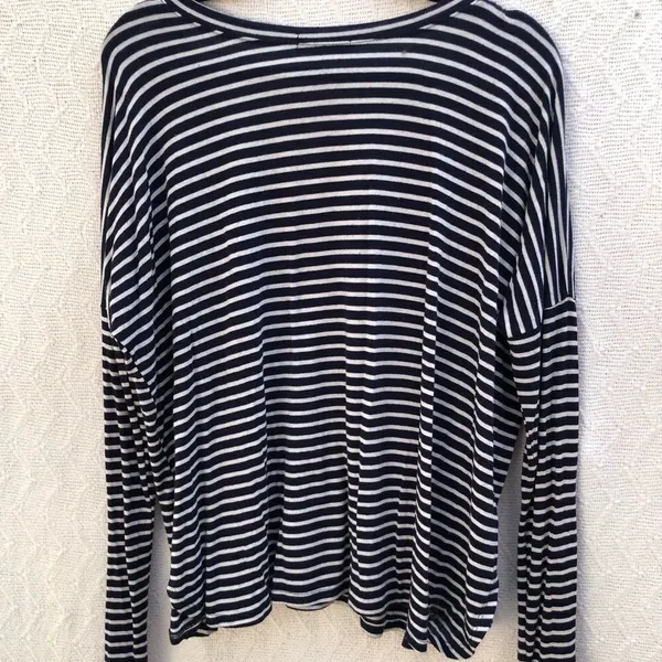 Brandy Melville‎ Navy Striped Shirt - Image 5