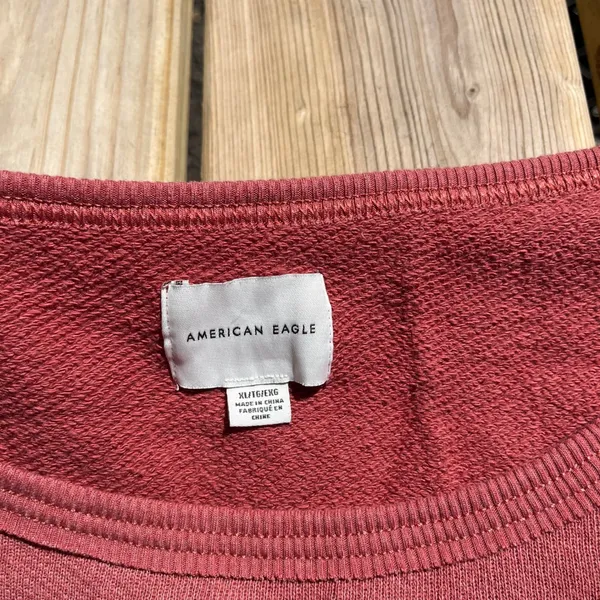 American Eagle Sweatshirt Lightweight Crew Neck Cropped Terracotta Red Orange XL - Image 4