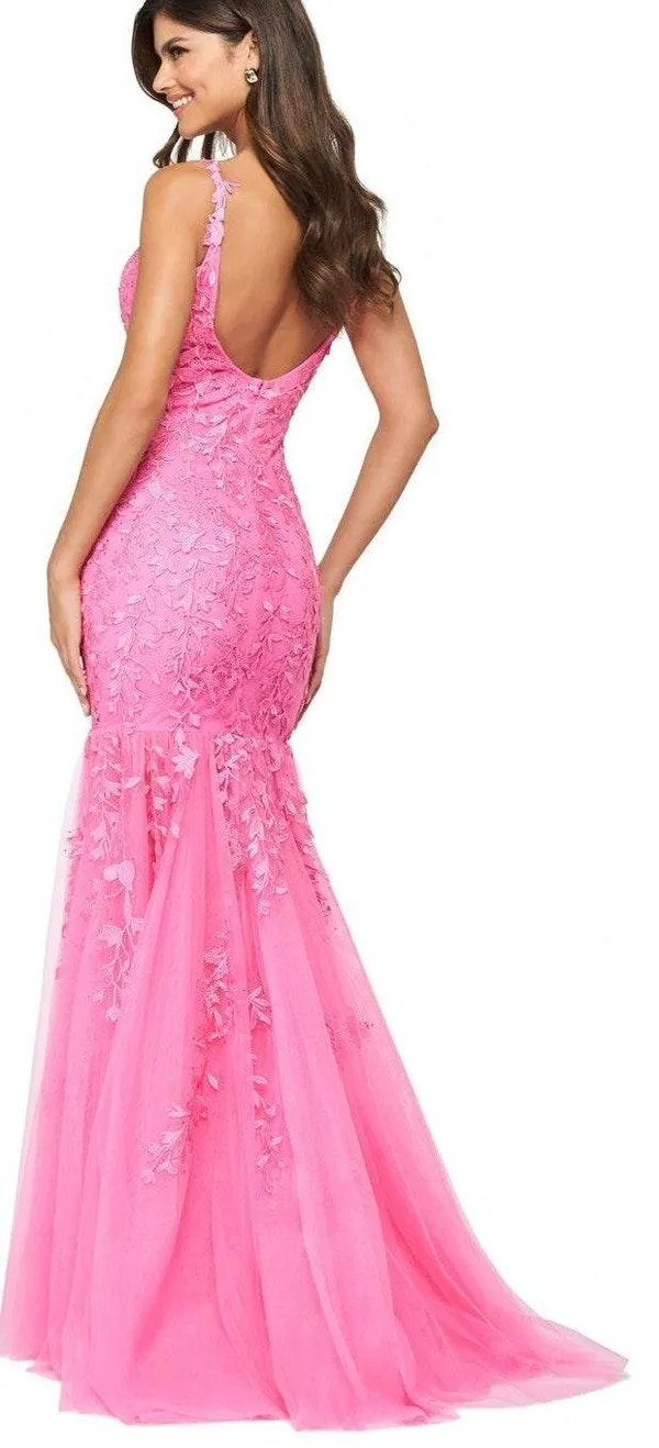 Sherri Hill Prom - Image 2