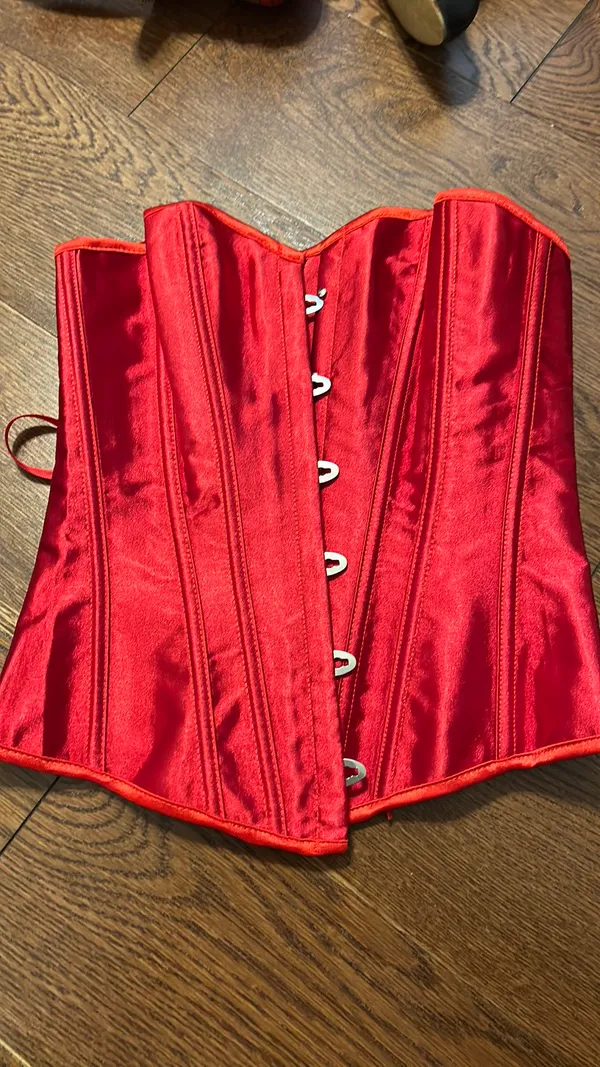 Lion Tamer Costume Red Size XS - Image 4