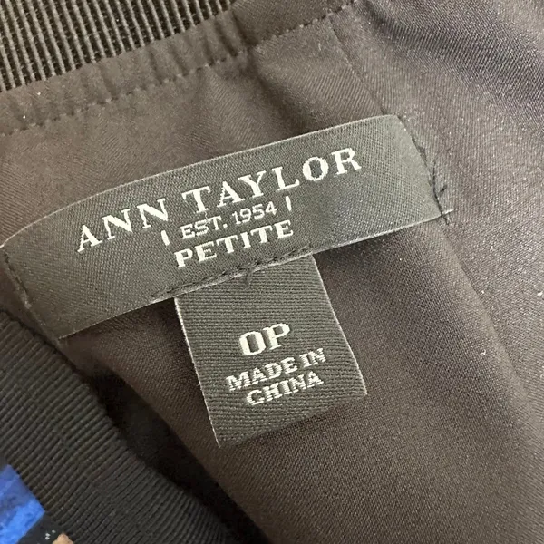 Ann Taylor Artsy Pencil Knee Length Skirt Size O Petite - Image 8