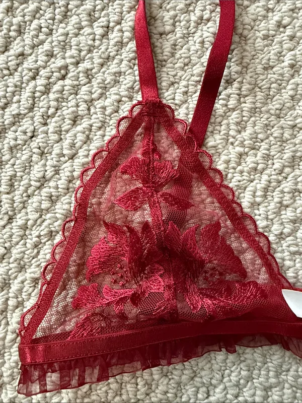 Kat the Label Size Extra Small XS Women's Sheer Floral Lace Bralette in Burgundy - Image 4