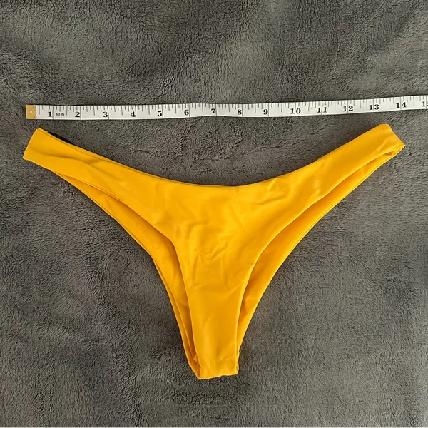 Blackbough Swim Yellow Set - Image 8