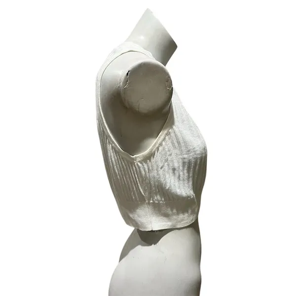 Free People Women's M White Ribbed Button Front Crop Top Vest - Image 4