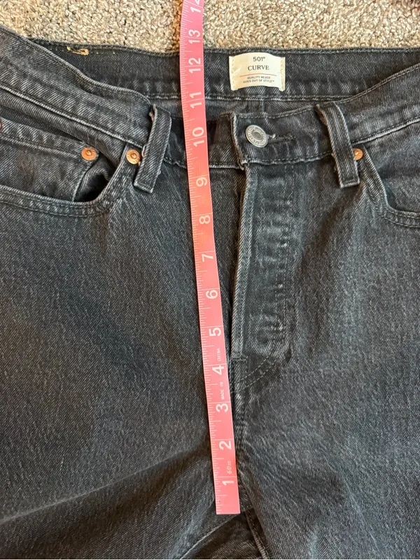 Levi’s 501 Curve Black Straight Leg Button Fly Jeans W29 L32 Faded Wash - Image 9