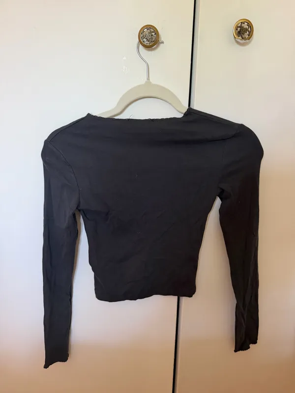 Long Sleeve Crop Top Bershka - Image 2